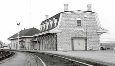 kingston train station historic